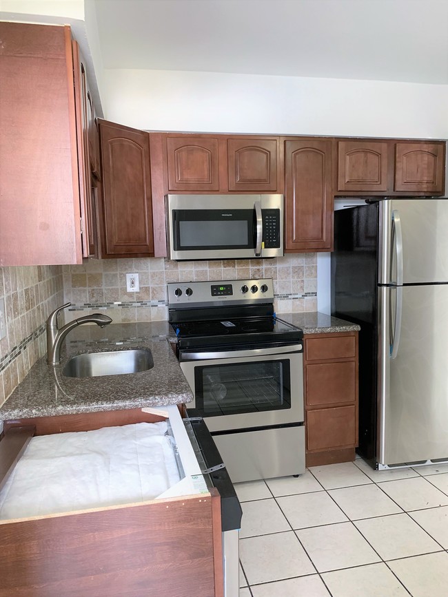 Photo - 1916 SW 11th St