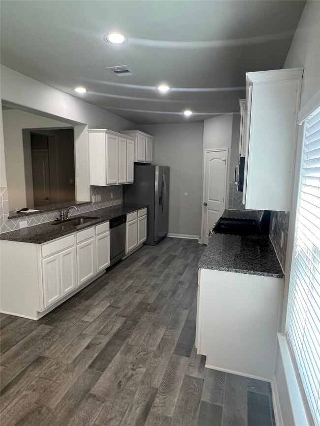 Photo - 303 Woodhaven Dr