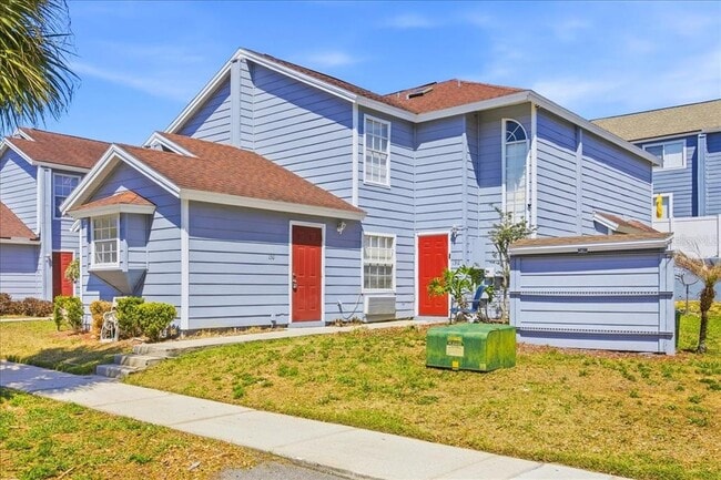 Building Photo - 130 Coco Plum Dr Unit Front