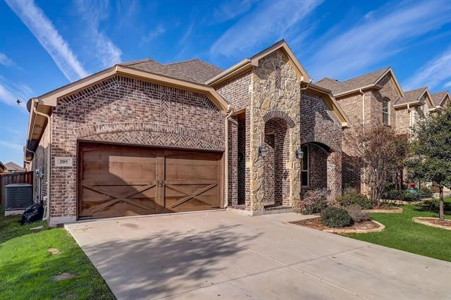 Photo - 205 Mineral Point Dr House