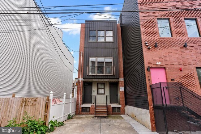 Photo - 1805 N 18th St