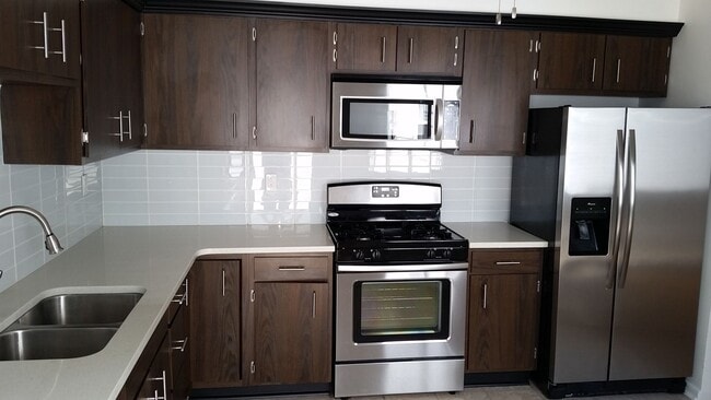 Photo - Southside Flats Recently Renovated 3 bedro...