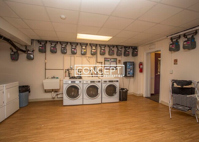 Photo - 123 Highland Ave Unidad 32CP