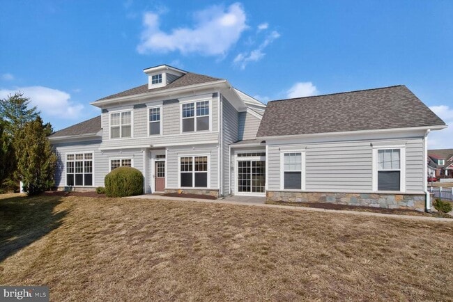 Building Photo - 13210 Rabbit Chase Rd