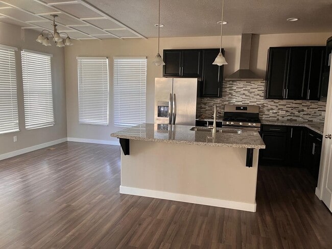 Photo - Beautiful Daybreak home for rent!