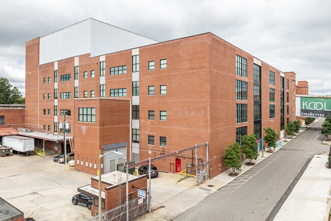 Petersburg ArtistSpace Lofts
