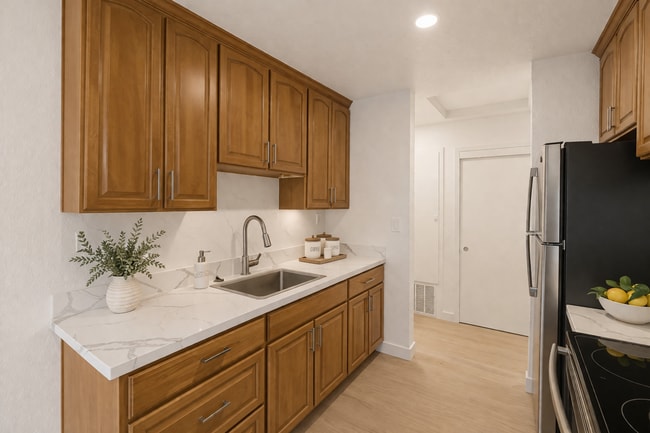 Photo - 1731 Ross Cir