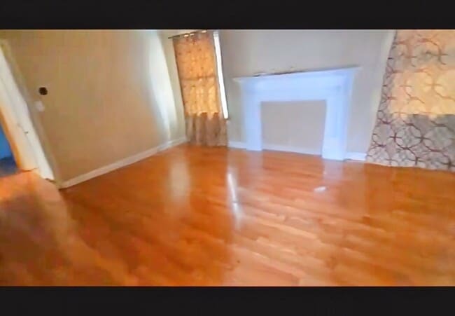 Photo - Beautiful 3 Bedroom!!!