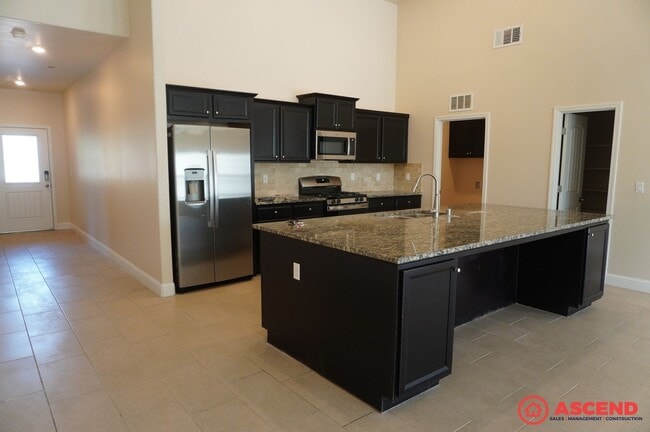 Photo - 7209 Conduit St