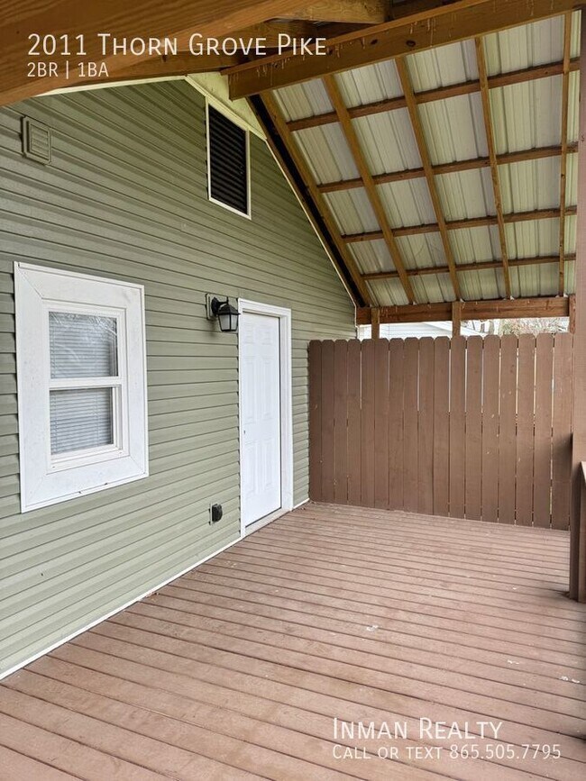 Photo - 2011 Thorngrove Pike