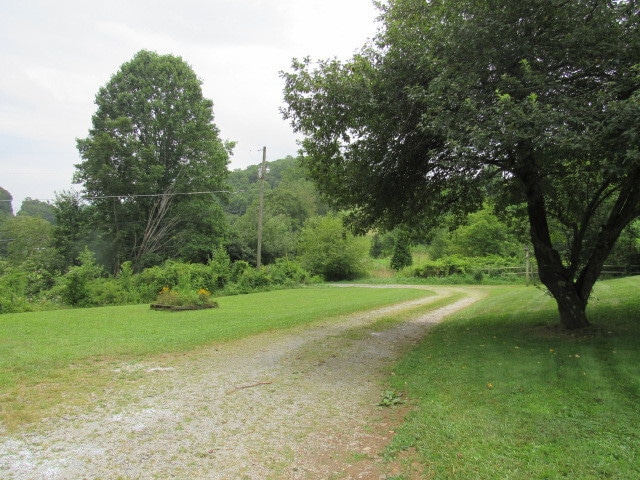 Photo - 180 Owl Creek Rd