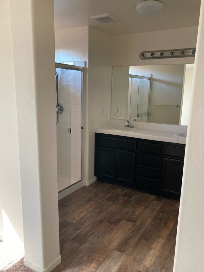 Photo - 1527 Virmargo St