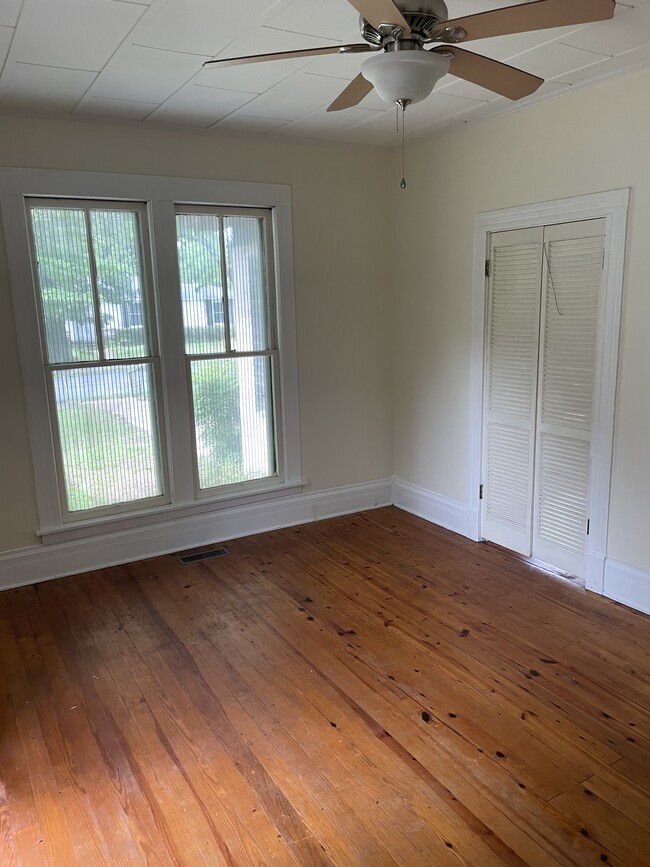 Photo - 1415 Pine Bluff St