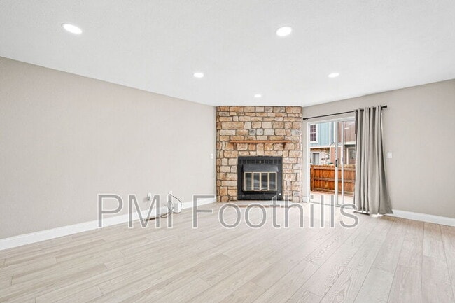Photo - 2578 E Nichols Cir