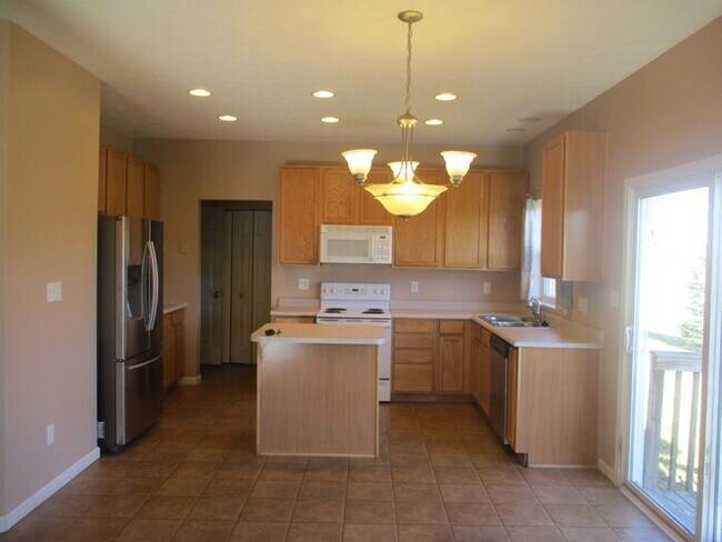 Photo - 4 Bed 2.5 Bath, Englewood