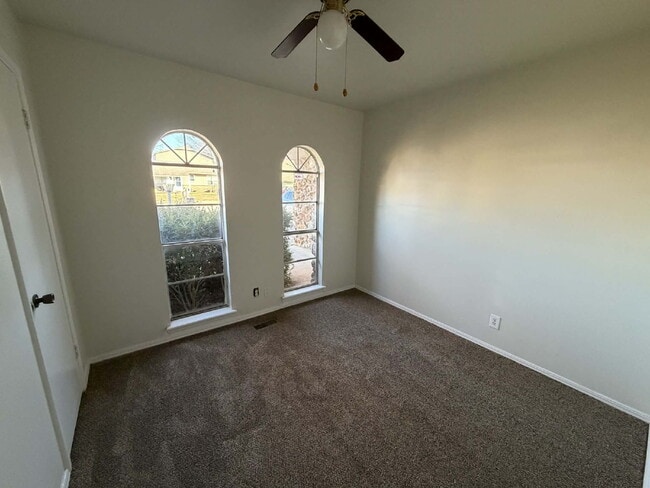 Photo - 1708 S 5th St