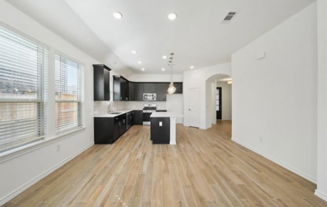 Photo - 1309 Tan Gable Ln