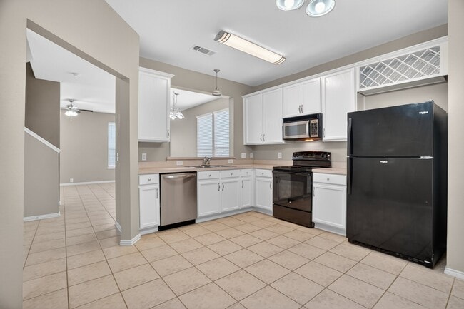 Photo - 10624 Traymore Dr