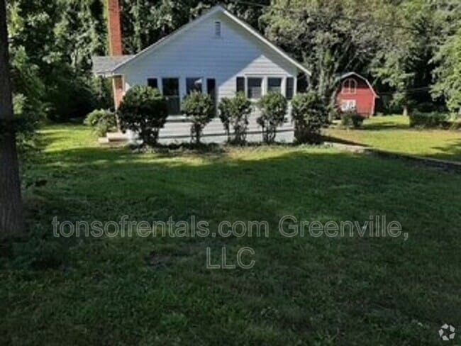 Building Photo - 8863 Warren H Abernathy Hwy Rental