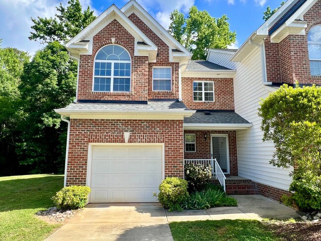 Building Photo - 134 Grande Meadow Way