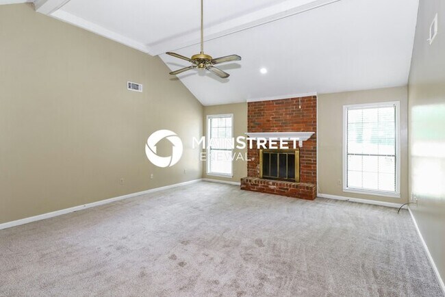 3 Bedroom Pet-Friendly Home in Cordova, TN with Main Street Renewal