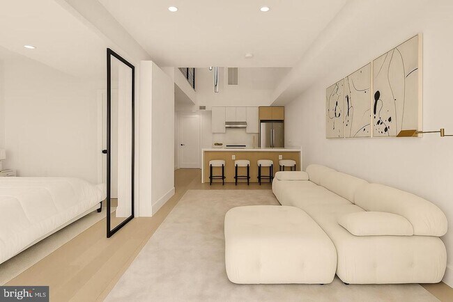 Photo - 3923 14th St NW Unit 5