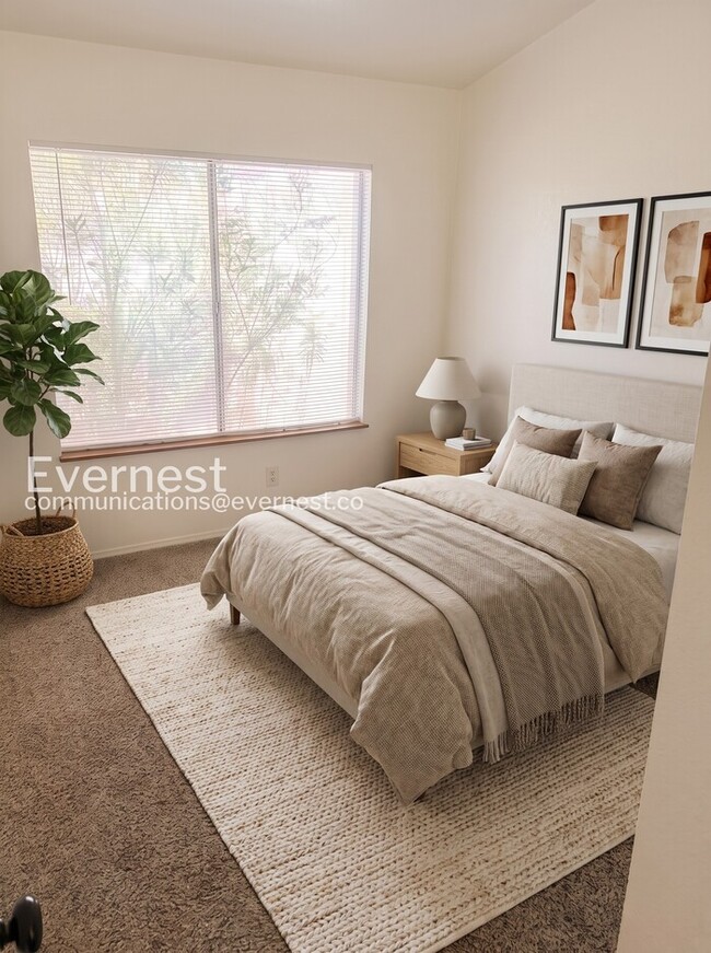 Photo - 2 Bed/2 Bath Home with Fenced Yard & Garage / Pet-Friendly / Vouchers Accepted / Available Soon!