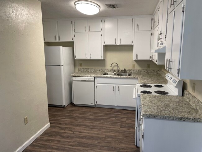 Photo - 2618 Old Bainbridge Rd