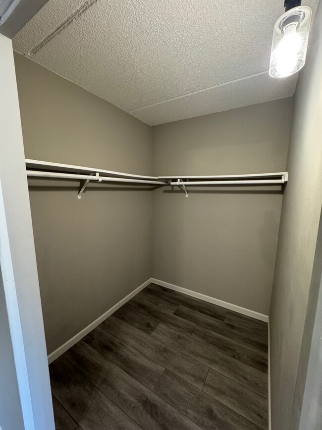 Large Entry Closets/Pantry - Mississippi Landings