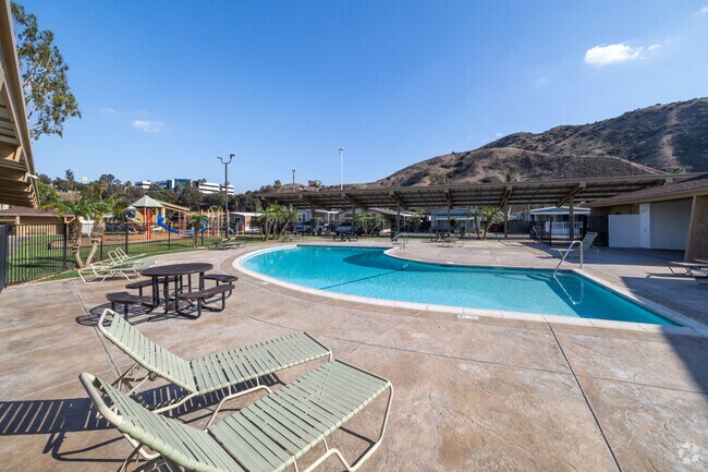 Photo - Green River Village