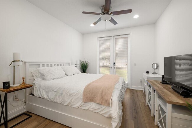 Photo - 111 N Albany Ave