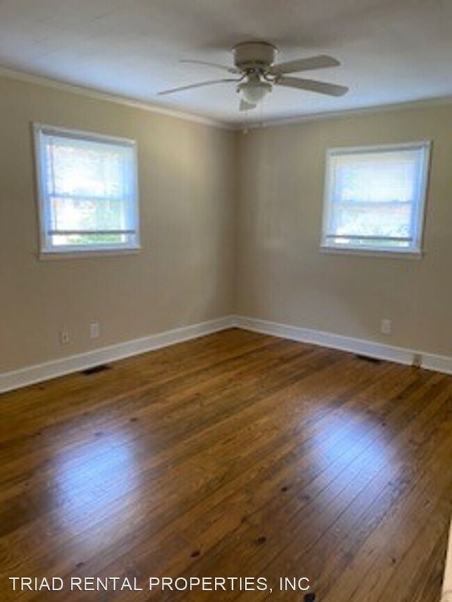 Photo - 2 br, 1 bath House - 2121 MACK ROAD