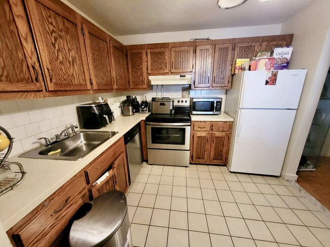Photo - 740 Central St Unit Riverer