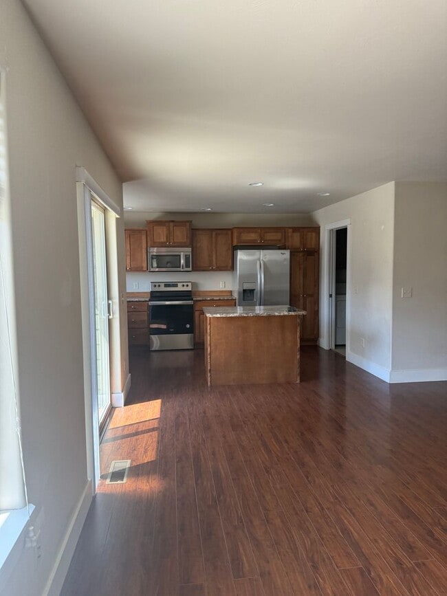 Photo - 1851 Buckrake Ave Unit 1
