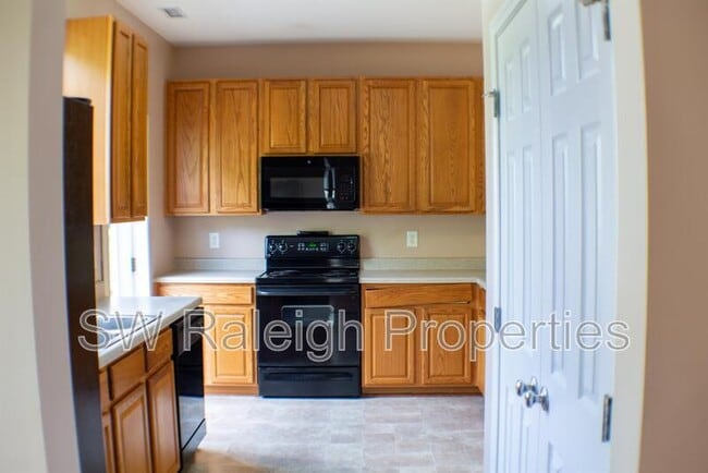 5145 Mabe Dr