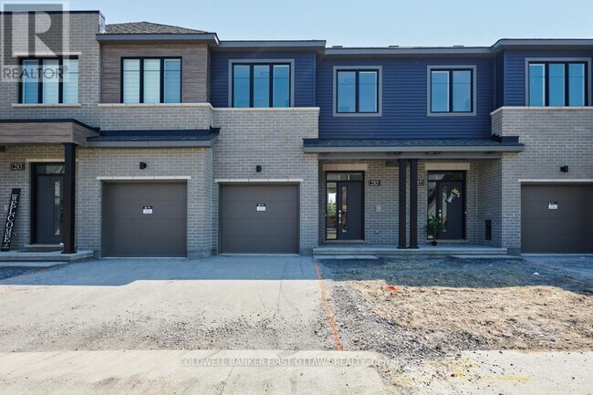 Photo - 285 Bankside Way
