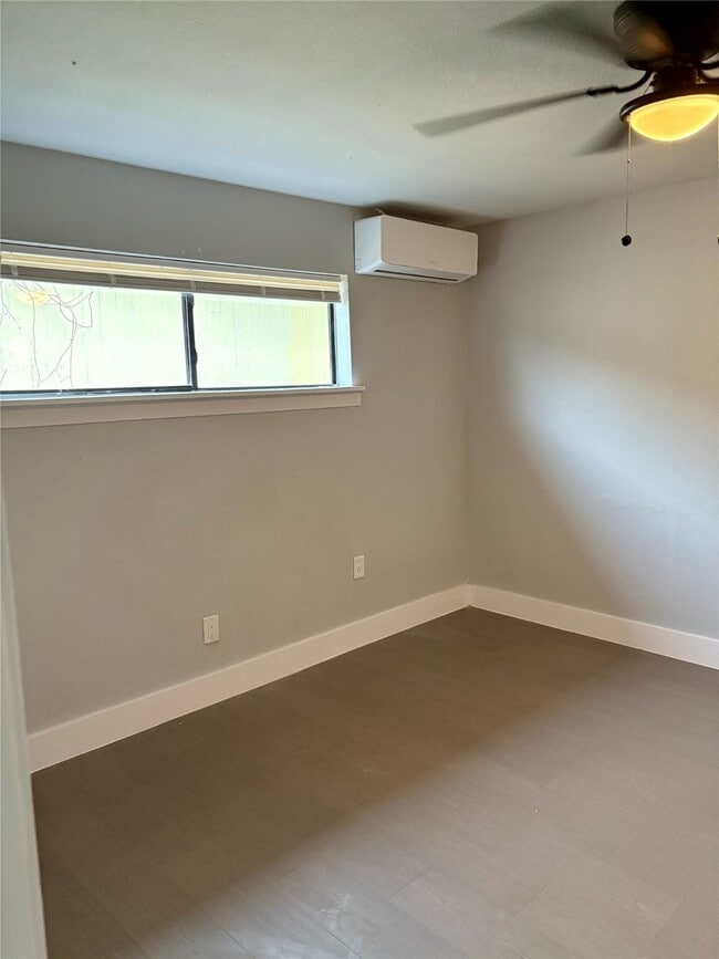 Photo - 1125 Ann St