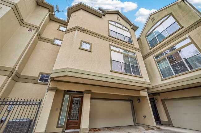 Photo - 5111 Inker St Unit B