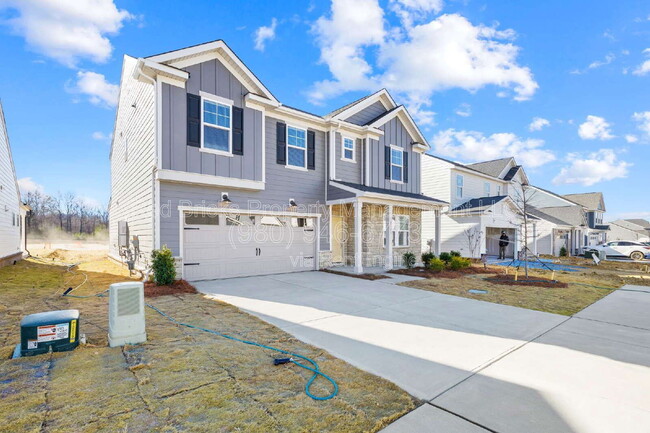 Photo - 2133 Riverbend Ave