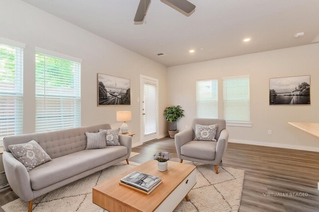 Photo - 18306 W Centro Cir