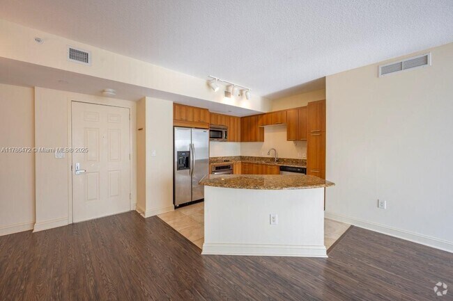 Building Photo - 510 NW 84th Ave Unit 541 Rental