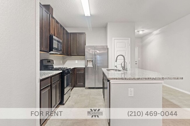 Building Photo - 5526 Daniel Wy