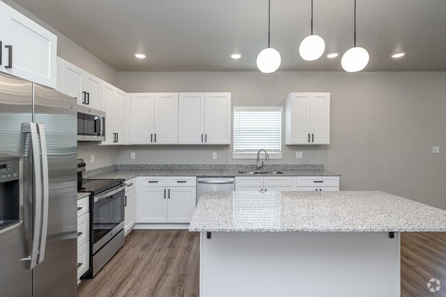 3BR, 2.5BA - 1,630SF - Kitchen