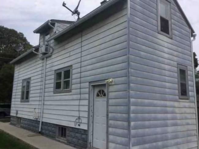 lado de la casa/casa trasera - 1229 Terrace Ave Unidad #1 Lower