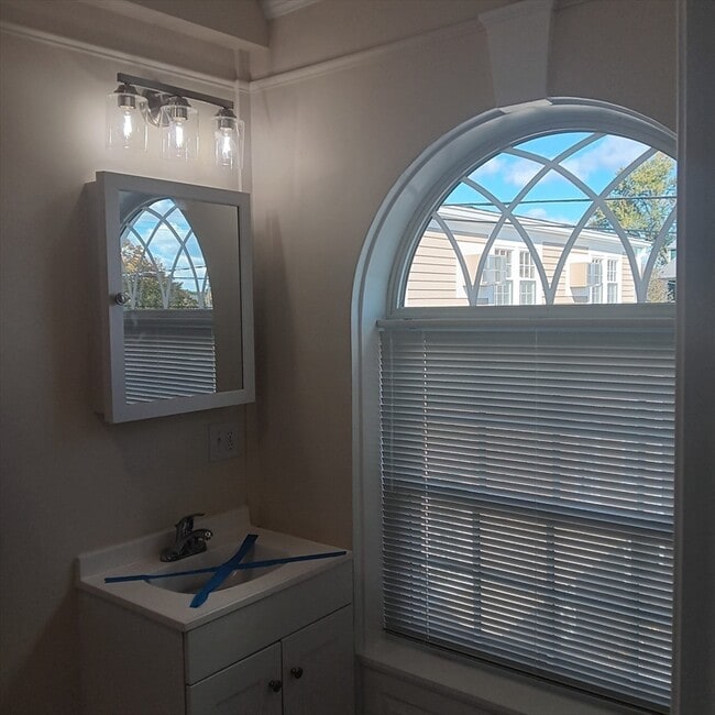 Photo - 99 N Main St Unit 6