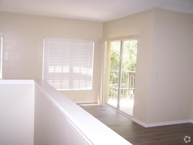 Building Photo - 10360 Fox Trail Rd S Unit 1612 Rental