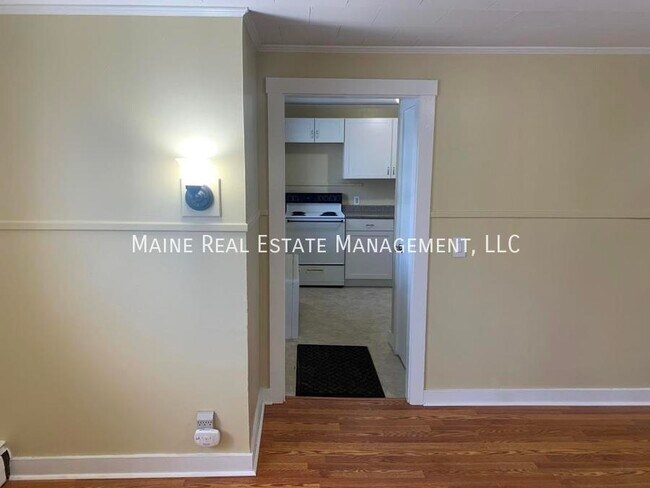 Photo - 166 Pearl St Unit 1