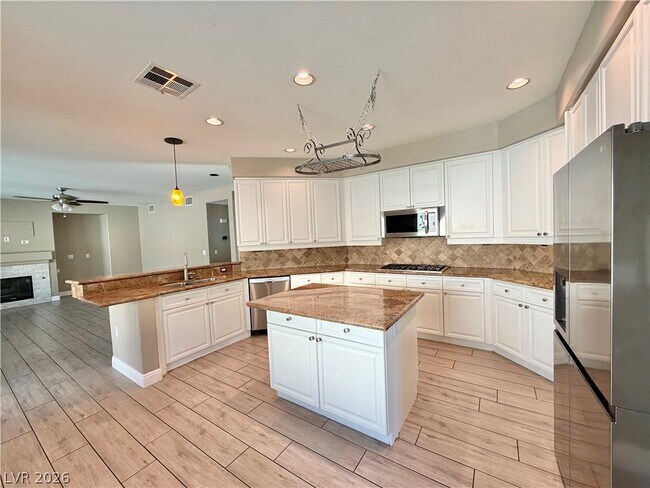 Photo - 2317 Thayer Ave