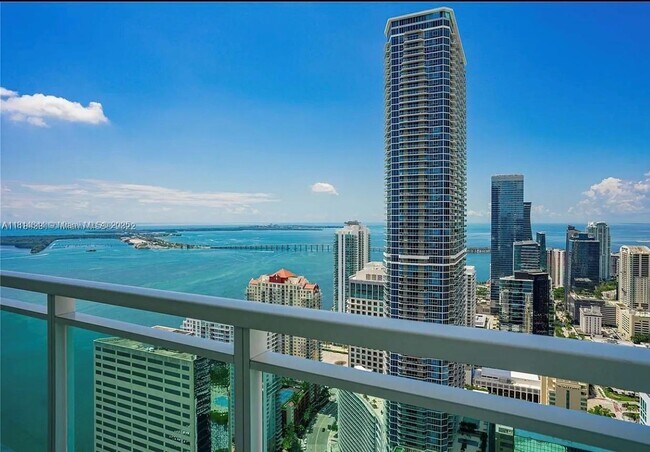 Photo - 950 Brickell Bay Dr Condo Unit 5305