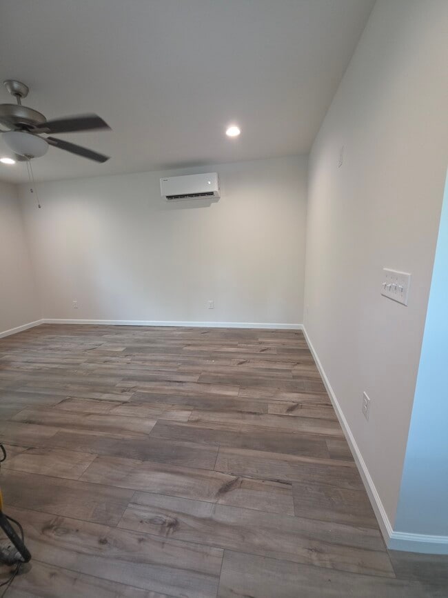 Photo - 325 Brenda Dr Unit 325A apartment